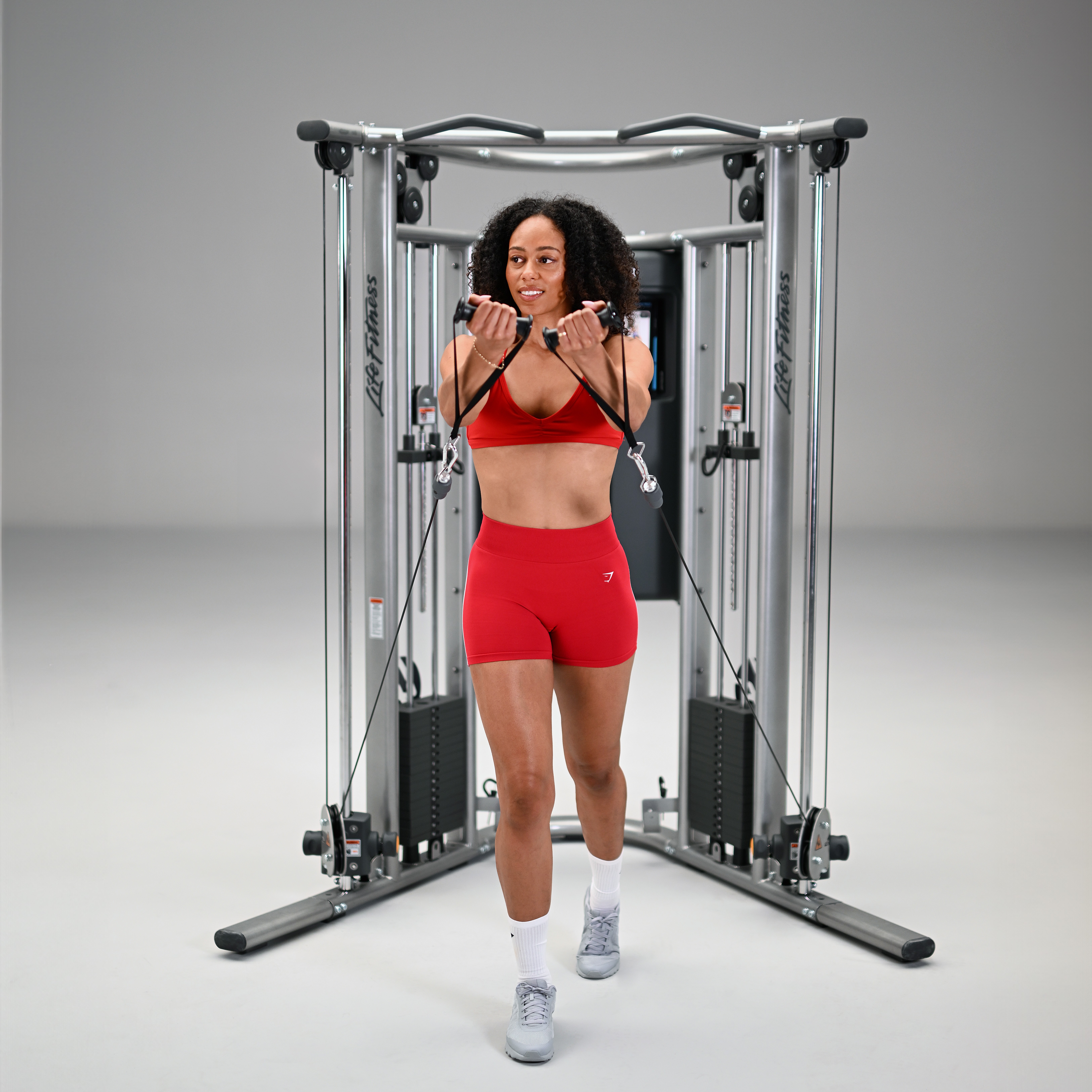 G7 Kraftstation mit Trainingsbank (Bank einzeln)