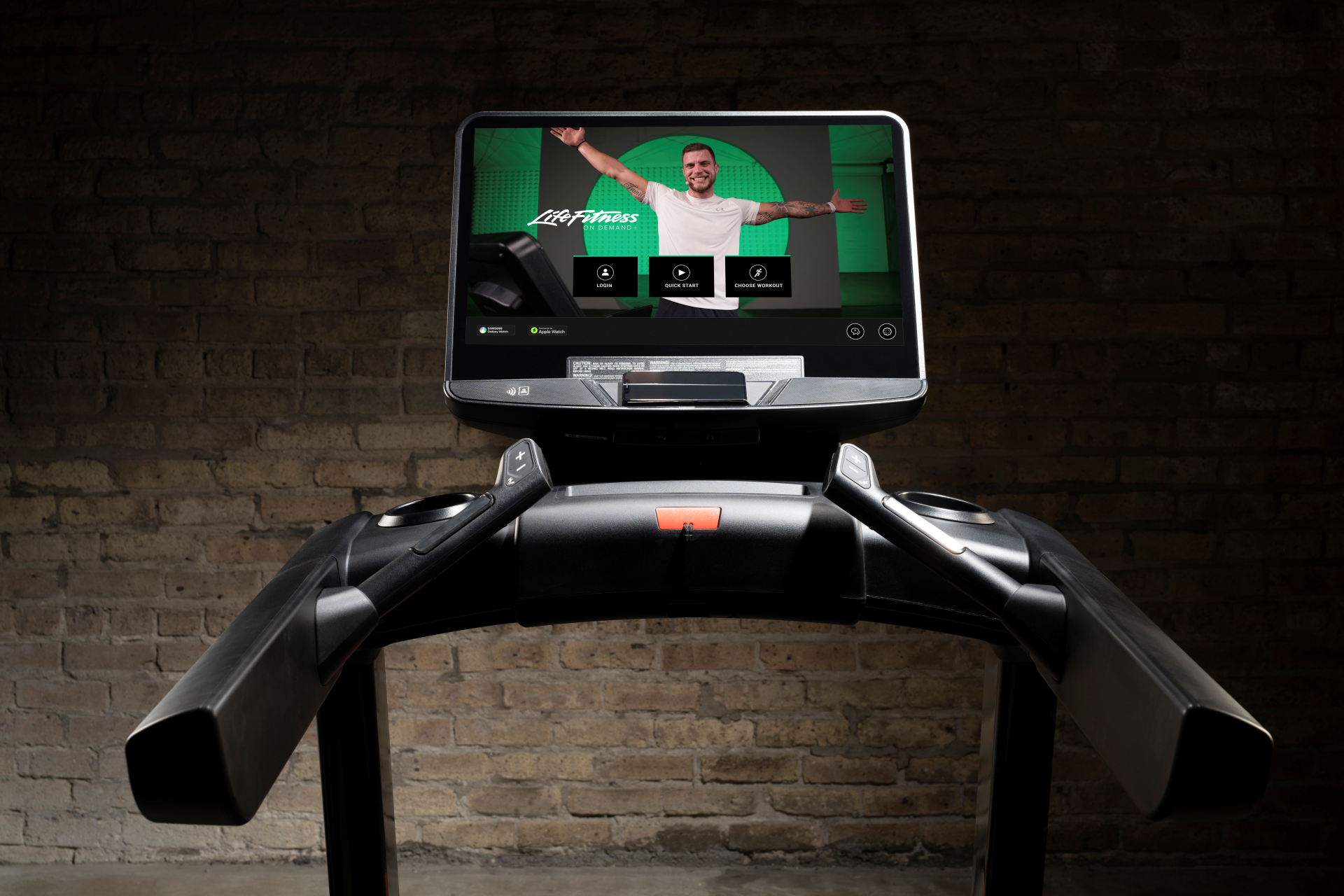 Club Series+ Laufband mit SE4 Konsole